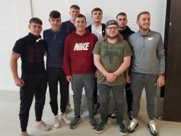 Photo of graduating gas students including Jamie McKendrick (with glasses)_Worcester Bosch Most Improved Student of the Year 